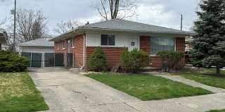 18547 Hillcrest Street Gallery 3