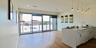 Terrace on Walnut Gallery 16