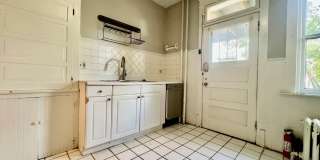Beautiful two story unit with Victorian charm Gallery 8