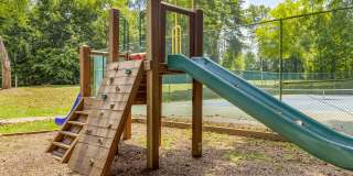 Affordable Housing -  Bridges at Mallard Creek Apartment Homes Gallery 24