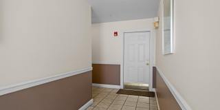 6-10 S STRAWBERRY Street Gallery 2