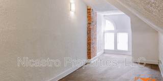 174 E 11th Avenue Gallery 14