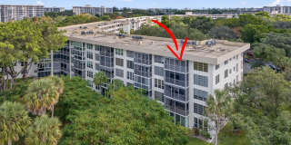 3960 Oaks Clubhouse Drive Gallery 4