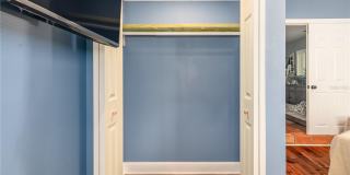 1153 TOOKES ROAD Gallery 22