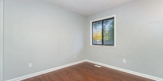 Room in 3 Bedroom Home at Sandy Creek Dr Gallery 25