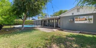 6720 N 12th Pl Gallery 27