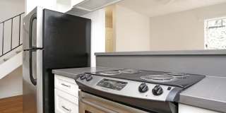 The Villas at Harbor Pointe Gallery 12