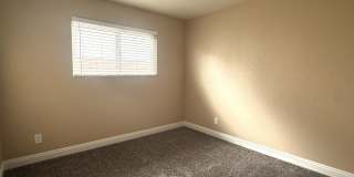 Beautiful 4 Bedroom 2 Bathroom Singe Story House!! Gallery 10