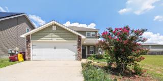 451 Eisenhower Drive 451 Eisenhower Drive Gallery 1