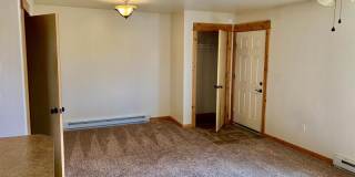 1220 Laurel St -3 Gallery 2