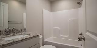 2 bedroom 2.5 bath home located in Fayetteville, AR Gallery 17