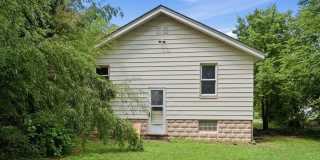 LEASING SPECIAL - sign a 13-month lease by 7/31/2026 and second month is free! Gallery 22