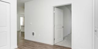 Park on 20th Apartments Gallery 31