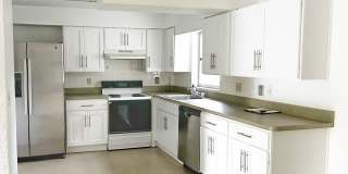 2916 Carriage Drive Gallery 1