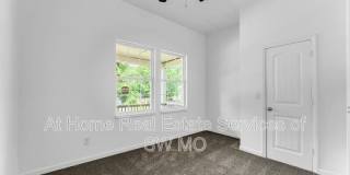 522 S Broadway Ave Gallery 7