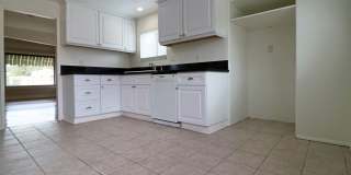Charming Downtown Oxnard Home with Modern Amenities and Prime Location Gallery 5