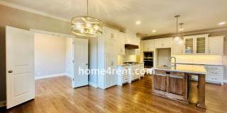 Nearly New Luxury Home in Blue Valley Schools! Gallery 23