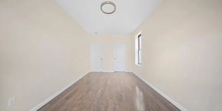 1372 Shakespeare Ave Gallery 1