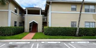 1040 Twin Lakes Drive Gallery 1