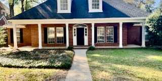 5/3 Brick Home in Savannah Trace Gallery 1