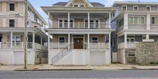 123 S Berkley Square 123 S Berkley Square Gallery 1