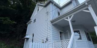 Charming 3BR Home in Wilmerding Gallery 1