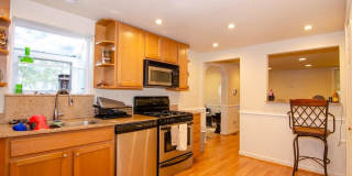 1056 Little Bay Avenue - A Gallery 4