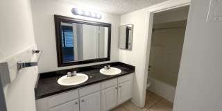2557 North Alafaya Trail # 110 - 1 Gallery 8