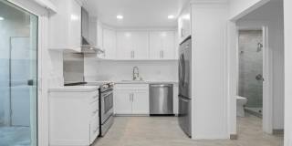 1320-1330 S Juniper Street Gallery 4