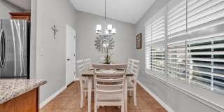 Gorgeous 4 bedroom pool house for rent w/ deeded beach access + pool & yard service included in the rent! Gallery 17