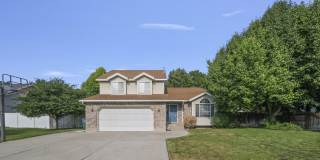 Beautiful 4 Bedroom 3.5 Bath House for Rent in Orem! Gallery 1