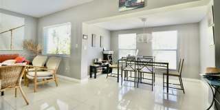 18076 Northeast 19th Avenue Gallery 2