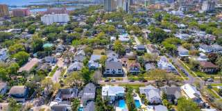 235 10TH AVENUE NE Gallery 47