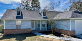 1033 Waterford Ln Gallery 1