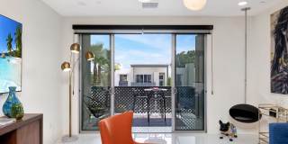 205 The Riv Gallery 13