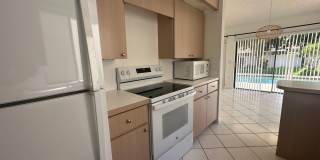 Luxurious 3 Bedroom Oasis with Pool and Beach Access AVAILABLE NOW! Gallery 12