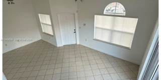11438 NW 62nd Ter Gallery 2