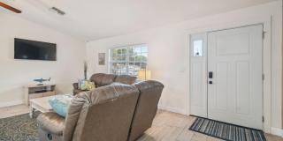 13382 Banyan Road Gallery 5