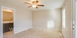 15330 NE 70th St Gallery 25