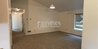 3BR single-level rancher in SE Bend with large fully-fenced backyard Gallery 7