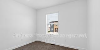 881 Ventnor Avenue Gallery 21