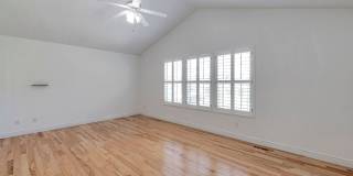 Beautiful 2 Story Home w attached 2 car garage Gallery 24