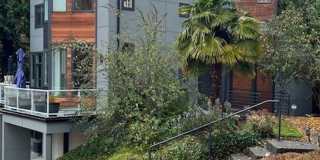 3bd/3.5ba Kirkland Home Gallery 1
