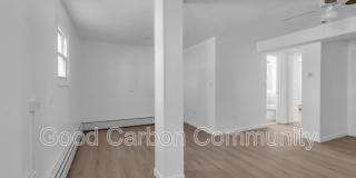 3904 Seneca St Gallery 9