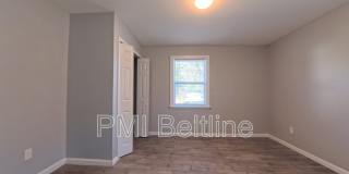 1408 Lyle Avenue Gallery 5