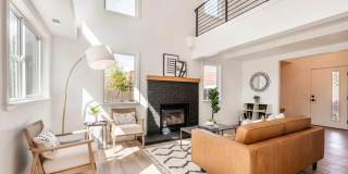 Designer Prospector Townhome Gallery 5