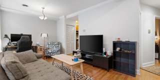 945 W GORDON Terrace Gallery 4