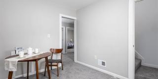 120 Woodland Street Gallery 42