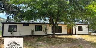 Fully Remodeled 5 Bedroom Home on 1 Acre with Shop, RV Parking & Stunning Views In Shady Cove Gallery 1