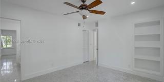 616 SW 11th Ct Gallery 23